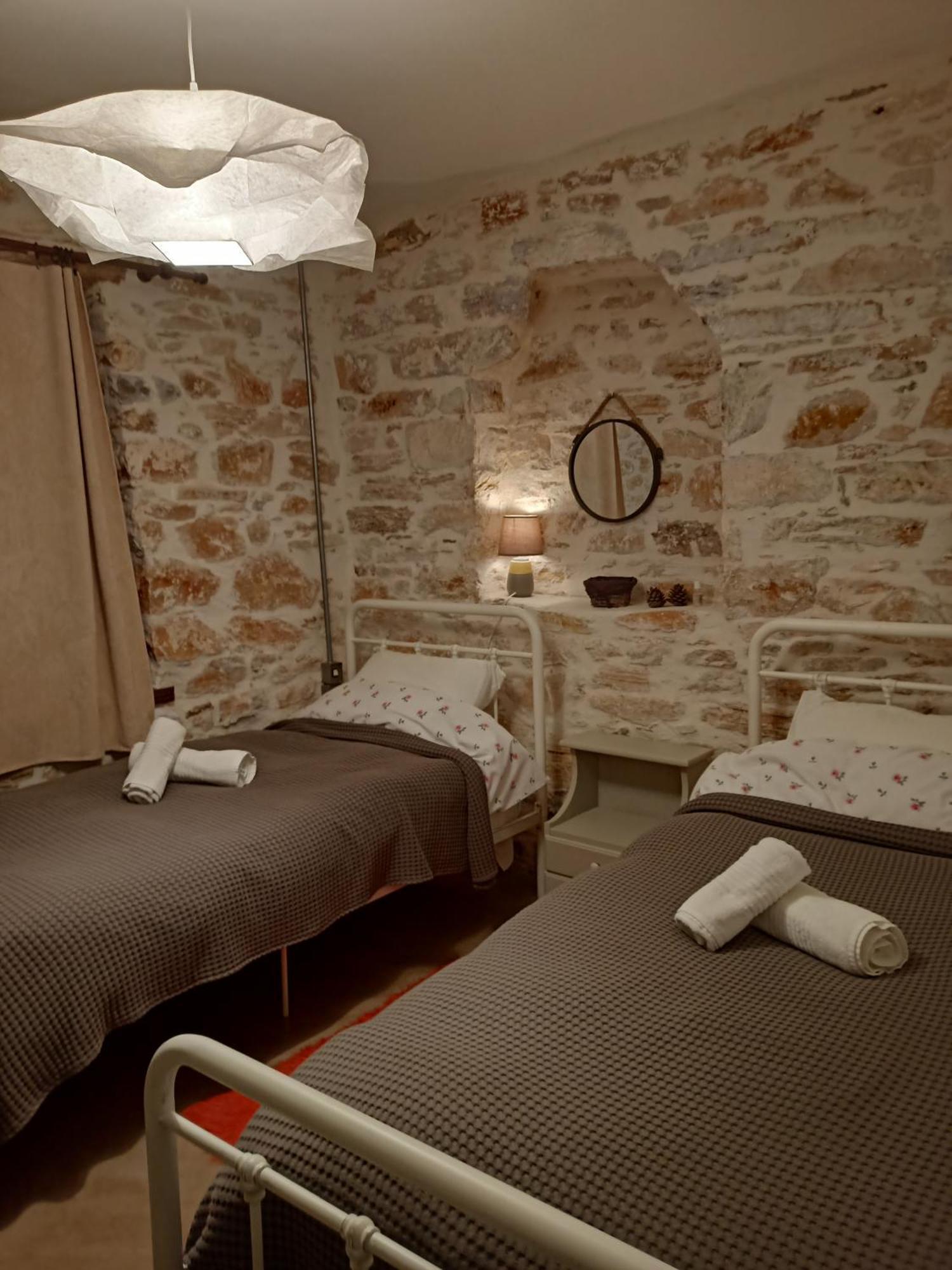 Riga'S Pinakoti Lodge Pinakátai Esterno foto